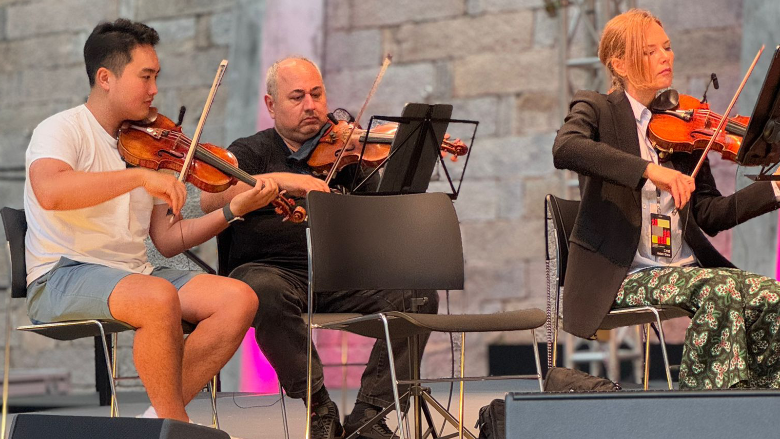 ACO rehearses in Hong Kong