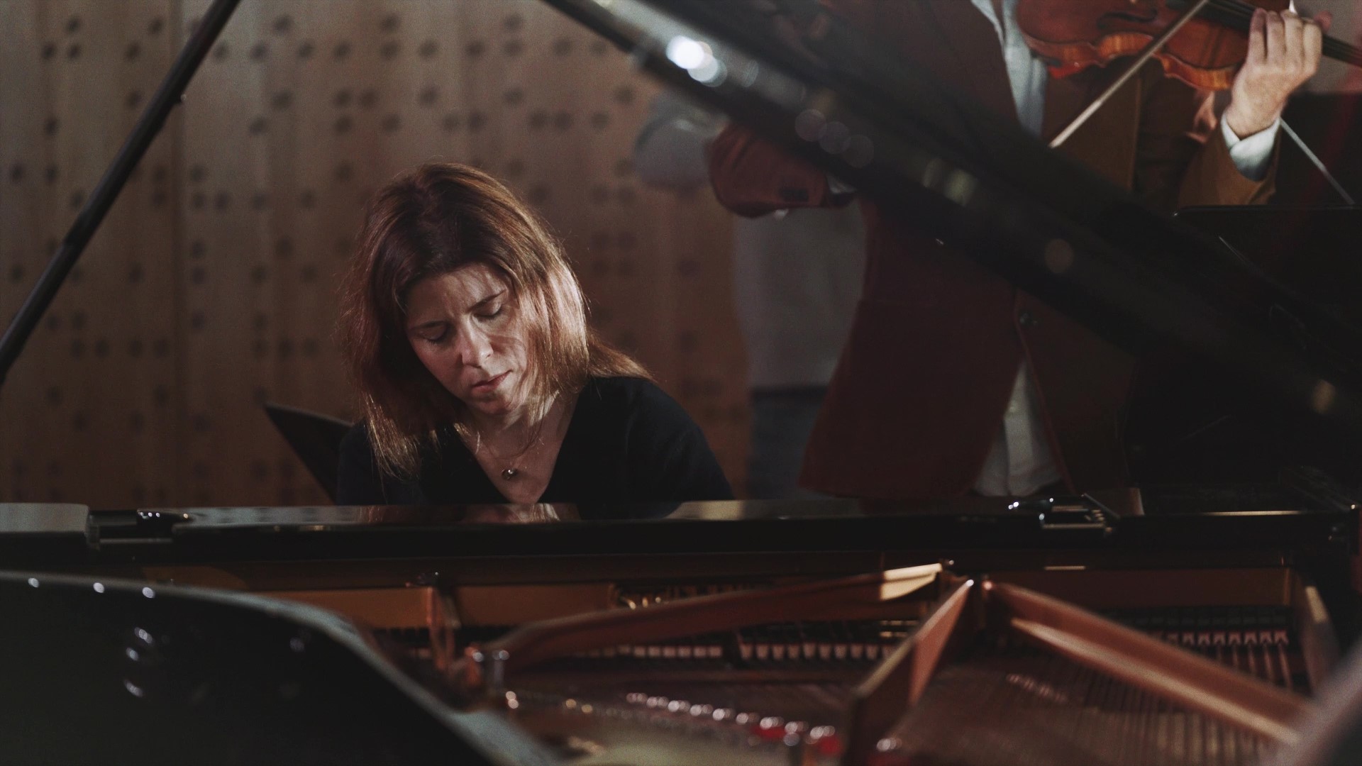 Polina Leschenko performs Chopin