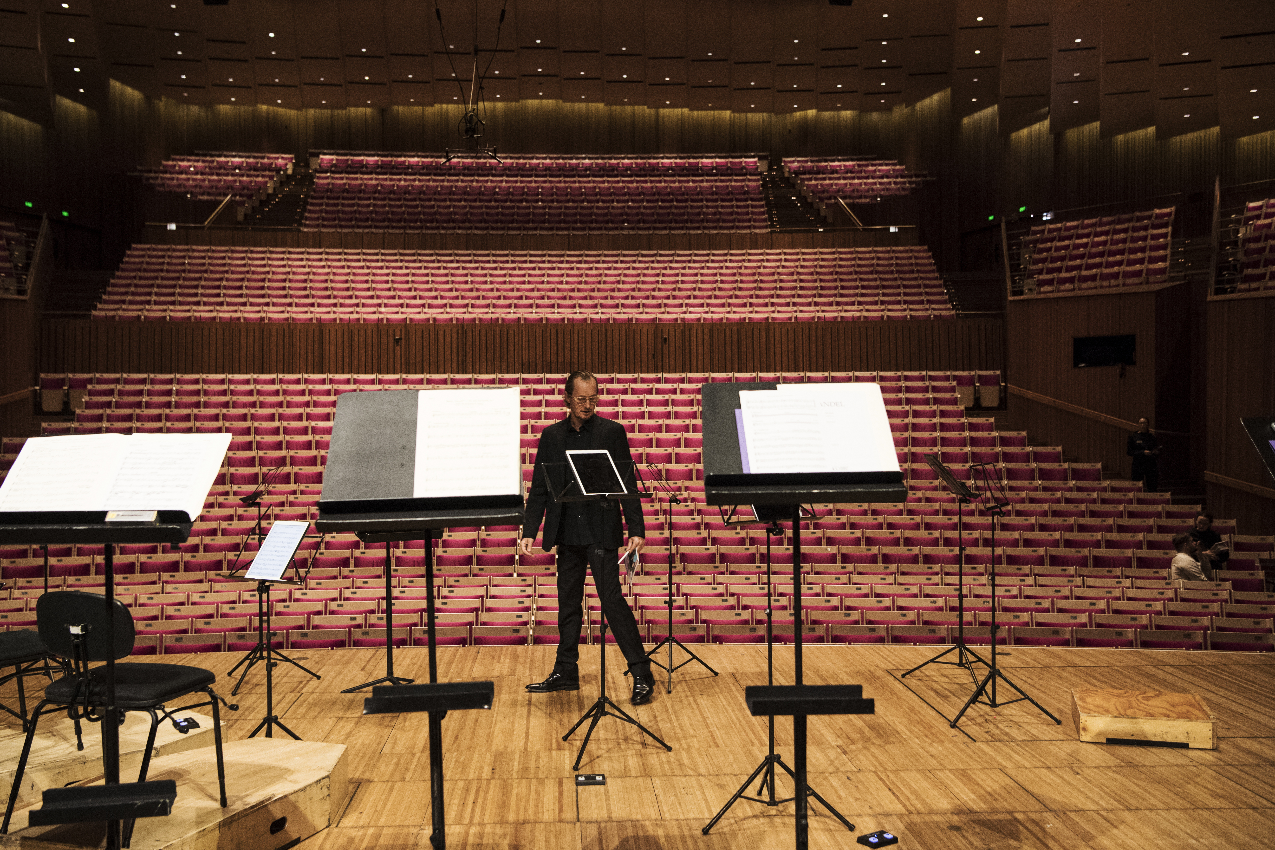Richard Tognetti in the Sydney Opera House Concert Hall