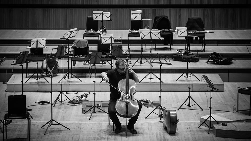 Photo of ACO Principal Cello Timo-Veikko Valve
