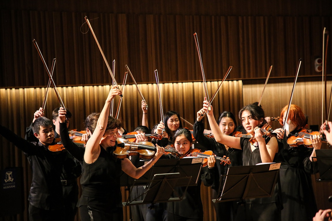 ACO Violin Aiko Goto leading ACO Academy students