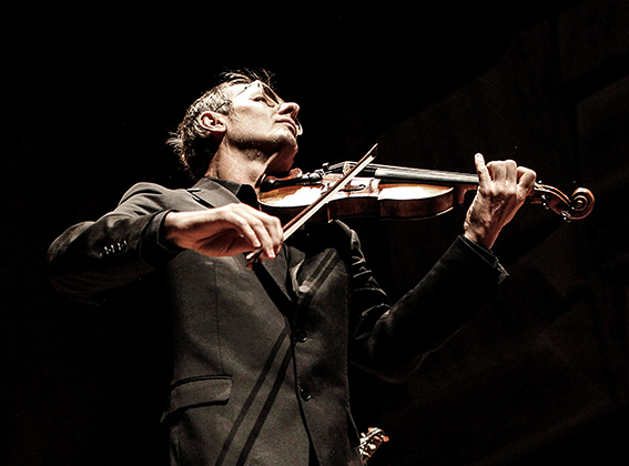 ACO in performance at the Sydney Opera House