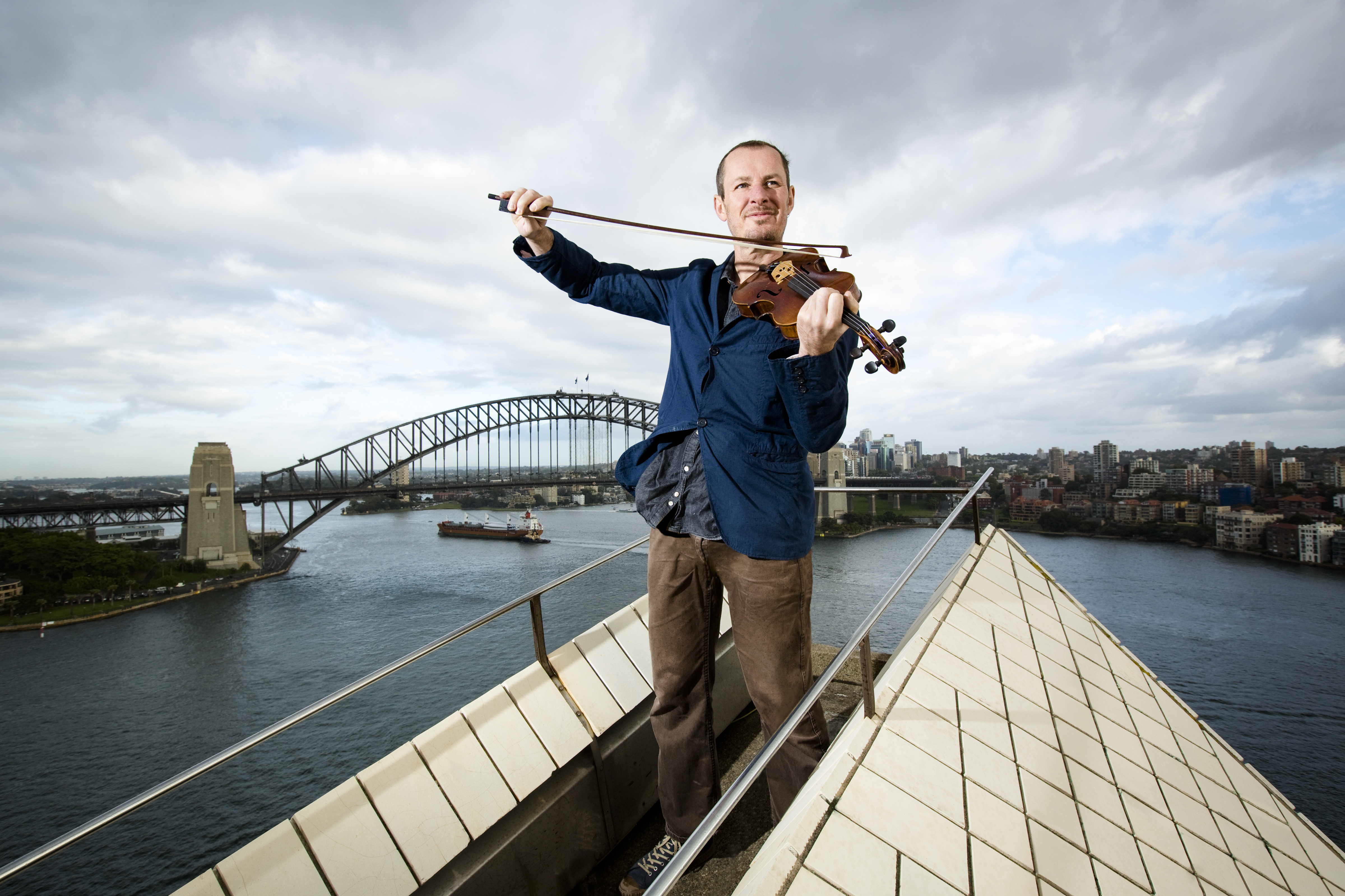 Richard Tognetti on Sydney Opera House sail
