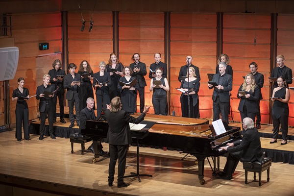 The Song Company-Brahms Requiem_credit Christopher Hayles