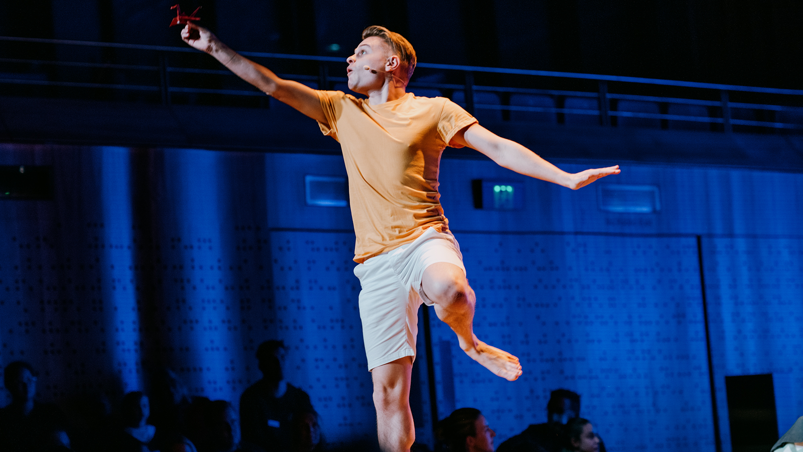 There's a Sea in my Bedroom photo