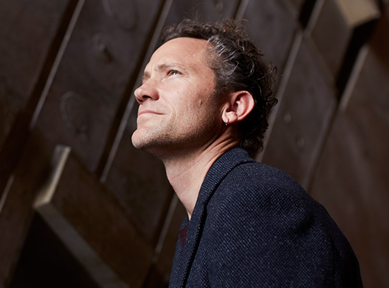 ACO Cellist Julian Thompson